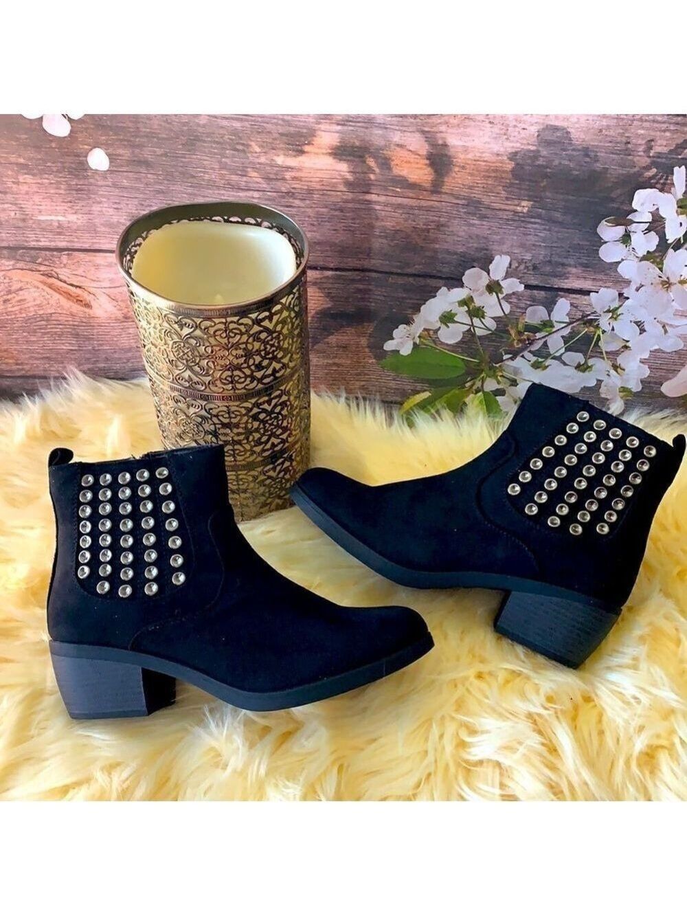 Women's Stud Fashion Boots